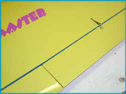 SUPERMASTER, Klappenanlenkung der Tragflgel